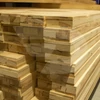 Kép 1/2 - 48x115x6000 Hossztoldott Borovi Élfa I.o. 3 réteg