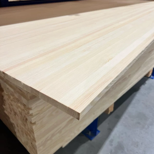 18x1200x2000 Toldásmentes Borovi Tábla Csomómentes AA
